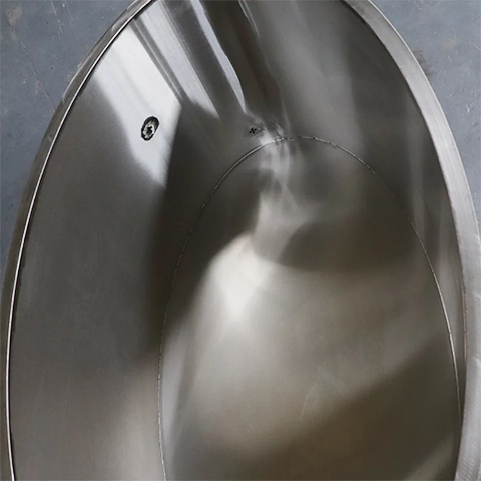 Red cedar cold tub with 304 stainless steel liner 006 — detail 5