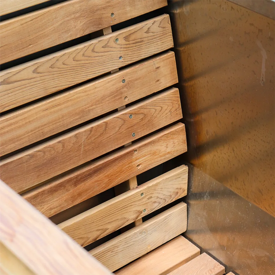 Red cedar cold tub with 304 stainless steel liner 008 — detail 5